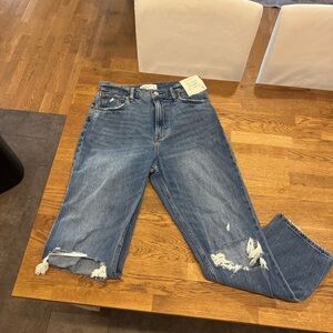 Abercrombie & Fitch Women's Light Blue Ripped Straight Ankle Jeans